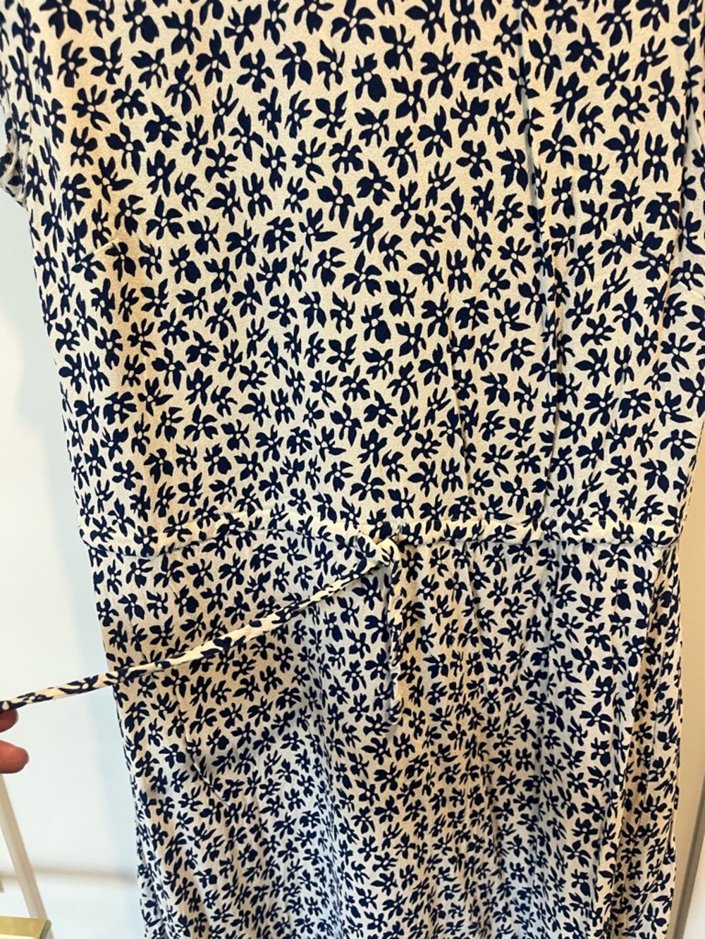 Reformation White and Navy Floral Cap-Sleeve Midi Dress - Picture 2 of 5